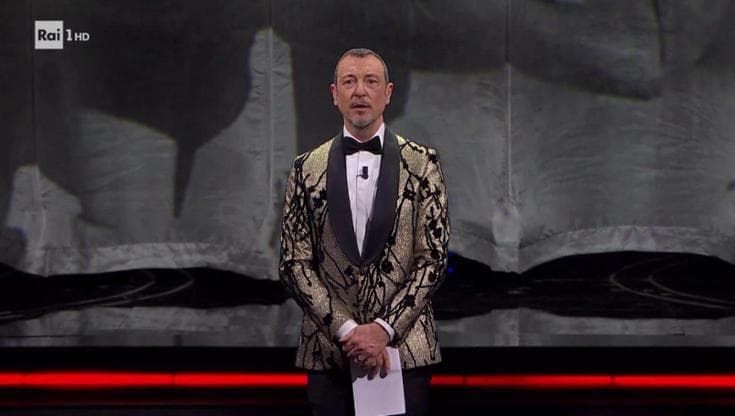 Sanremo 2023, Amadeus ricorda la tragedia delle foibe