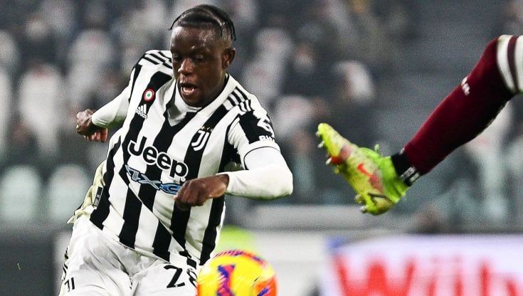Prestiti, pagherò e fantasia: 170 milioni da saldare, la Serie A senza soldi ipoteca il futuro