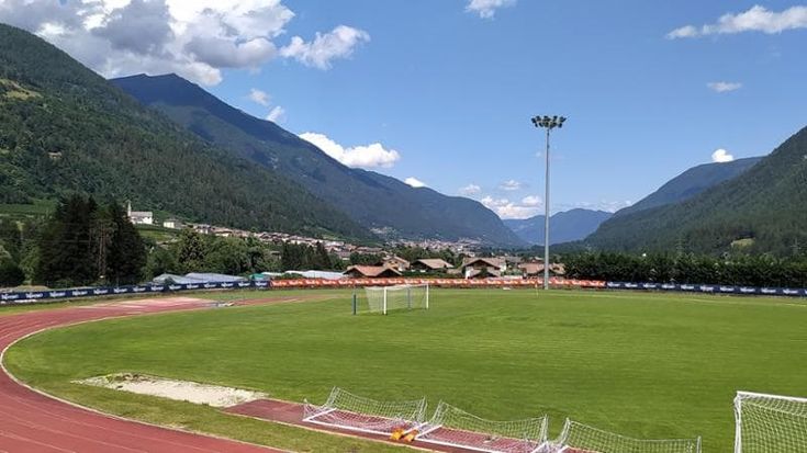 Napoli, il ritiro dei campioni: a Dimaro un secondo campo per allenarsi