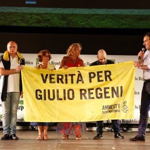 Regeni, il silenzio di Bucci sullo striscione da esporre a Tursi
