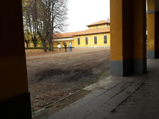 Milano, viaggio nella caserma Montello: la nuova casa dei rifugiati 
