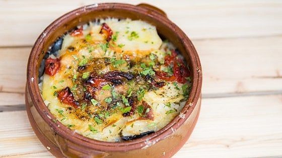 Milano a tavola: tradizione e sfizi nel bistrot Mo’ Puglia