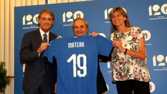 Nazionale, Bertolini e il Mondiale: "Ci vorrà un po' di fortuna ma sogno è passare la fase a gironi"