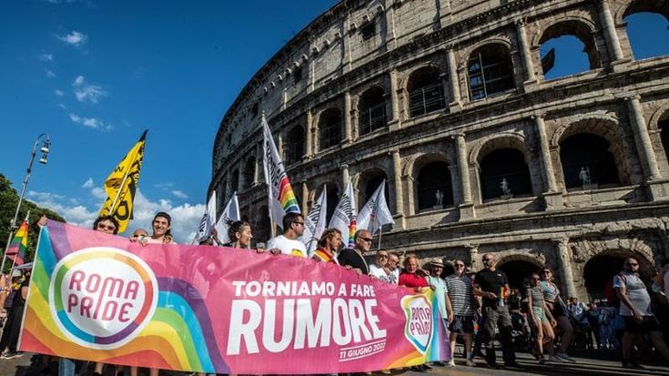 La sfida del Pride ai sovranisti. “Caro Musk, invitiamo tua figlia”
