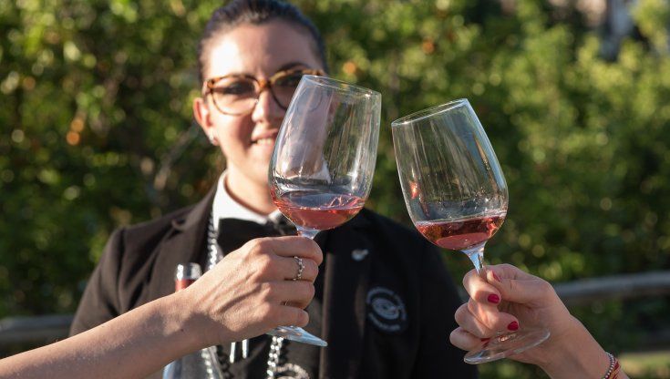 Essenze di vite, il progetto che premia giovani donne che vedono nel vino la professione del futuro
