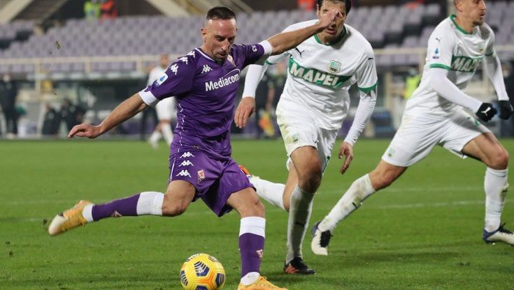 Fiorentina-Sassuolo 1-1: Vlahovic risponde a Traoré, i viola respirano