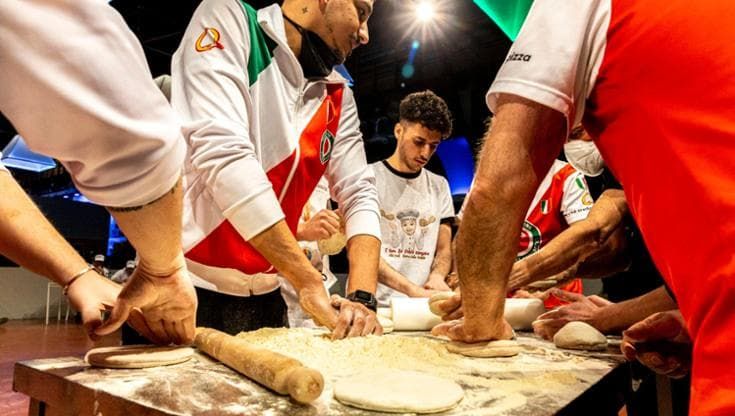 Pizza e birra: al Campionato Mondiale di Parma tutti i trucchi per abbinarle al meglio