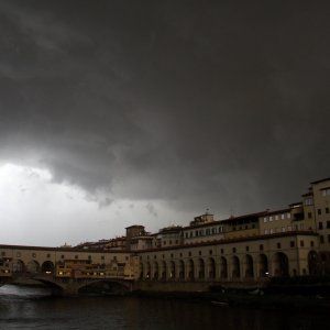 Firenze, scatta l'allarme maltempo