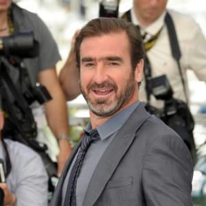 Éric Cantona si racconta: "Non sono un pagliaccio da ridurre a francobollo"