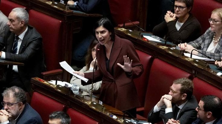 Ucraina, l’opposizione sul ring in aula. Schlein: Lega portavoce di Mosca