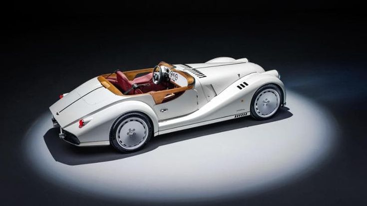 Pininfarina e Morgan presentano l’icona Midsummer. Ecco tutti i numeri del capolavoro