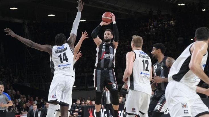 Basket, quarti play-off: Tortona e Venezia alla bella contro Bologna e Reggio Emilia