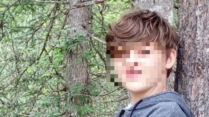 Morto di cancro perché i genitori ritardarono le cure, la perizia conferma: “Poteva essere salvato”