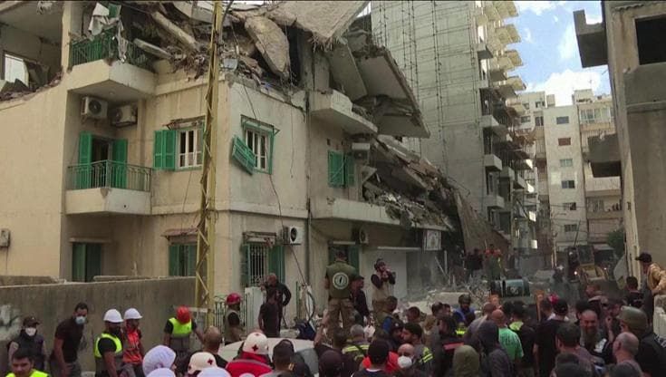 Raid israeliano nel centro di Beirut: ucciso portavoce di Hezbollah