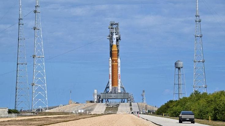 Fa troppo freddo, la Luna può attendere. Slitta il lancio della missione Nasa Artemis II