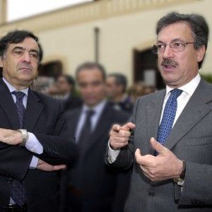 Sicilia futura anticipa il Pd e chiude un accordo con Orlando: pronta una lista civica