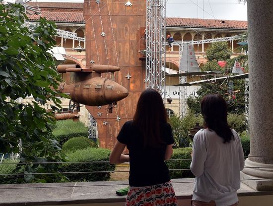 Milano, la collezione di invenzioni dei contadini di Cai Guo-Qiang