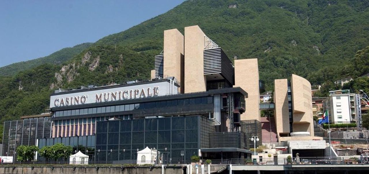 Campione D Italia In Ginocchio Dopo La Chiusura Del Casino La Stampa