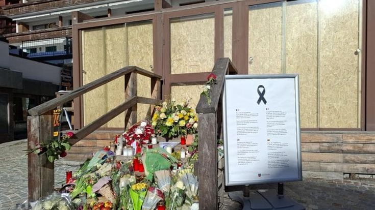 Crans-Montana, i morti salgono a 41. Bufera contro il Comune: “Giù le mani dal memoriale”