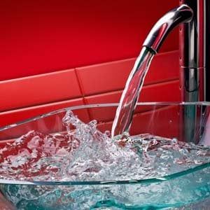 Cinquanta litri d'acqua gratis al giorno: ecco il bonus idrico
