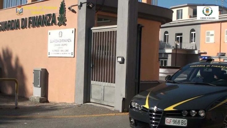 Fisco, evadono oltre 2 milioni: la Gdf di Salerno sequestra beni a 6 persone