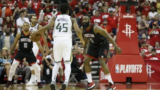 Basket, playoff Nba: impresa Utah, sbanca Houston e porta la serie in parità