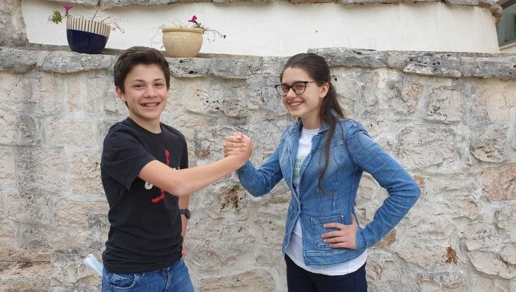 Mariantonietta e Pierleo, fratelli geniali: lei in finale alle Olimpiadi di italiano e lui ai campionati internazionali di matematica