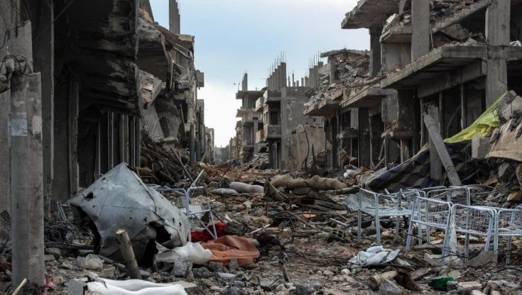 Siria, la rabbia di Amara, dal villaggio eco femminista di “Jinwar” per gli attacchi turchi in Rojava, nel Nord Est