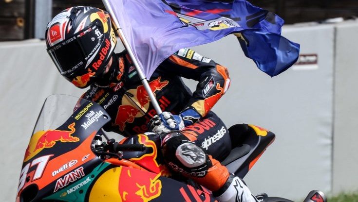 Moto3: Germania, vince lo spagnolo Acosta