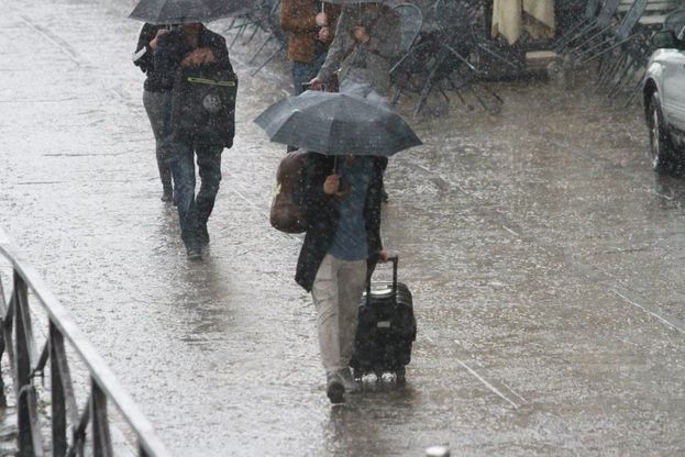 Maltempo, alternanza di sole e forti temporali: allerta meteo anche nelle prossime ore