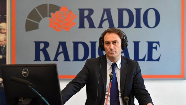 Costi bassi e strumenti rudimentali: così nacque Radio Radicale, che voleva "scoperchiare" il Parlamento