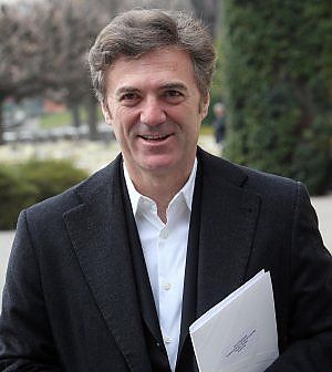 Le cinque sfide di Cattaneo per rilanciare  Telecom Italia