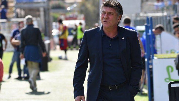Mazzarri: "Vittoria importante ma dobbiamo crescere". D'Aversa: "Pagati i nostri demeriti"