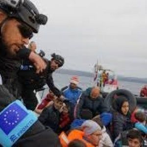 Migranti, l'Europa rafforza Frontex per il controllo delle frontiere e i rimpatri