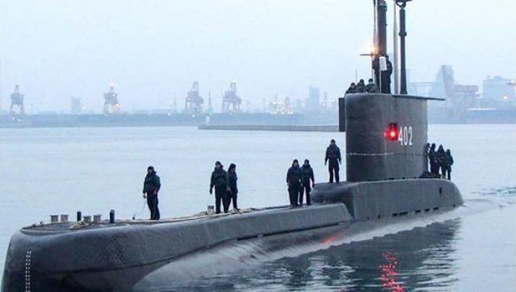 Indonesia, la Marina annuncia: "Il sottomarino disperso è affondato"