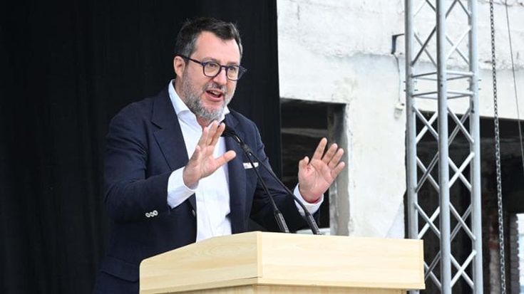 I leghisti vogliono più Nord: mollano Salvini e tifano Zaia
