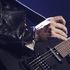 Musica, i Muse sul palco con la chitarra del futuro: l'idea di un liutaio pugliese la rende potente come un pc