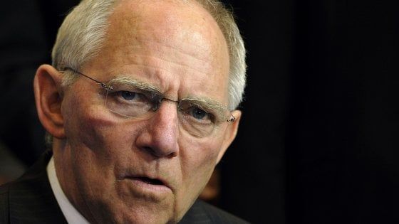 Ultimo Eurogruppo per Schaeuble: monito del falco tedesco sui rischi di una bolla speculativa