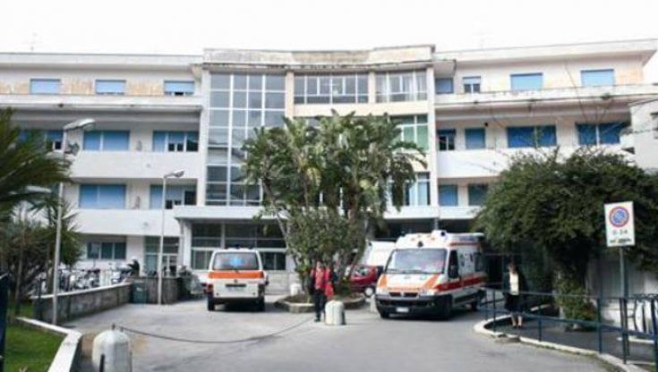 Sorrento: mancano anestesisti, reparto a rischio chiusura