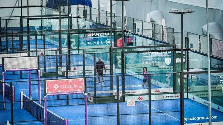 Campi di calcio e padel con i fondi regionali erogati senza controlli