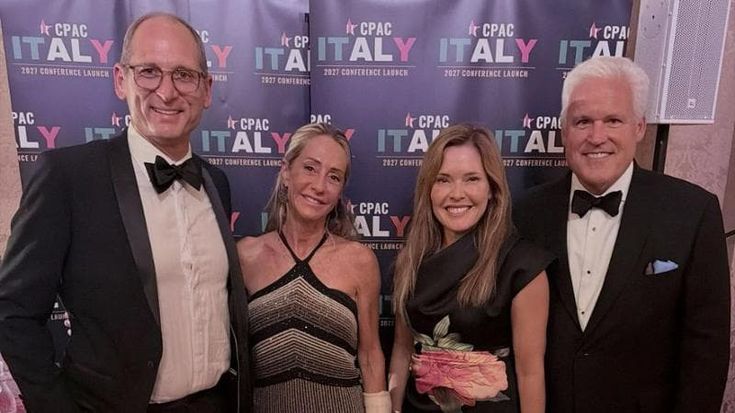 Da Arianna Meloni a Welcome to Favelas: ecco chi c’era alla convention trumpiana di Roma