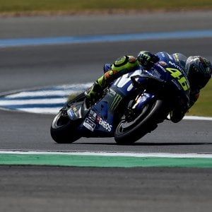 MotoGp, per Rossi compleanno in sella: 8° tempo nei primi test a Buriram