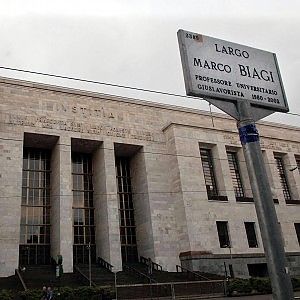 I giudici di Milano: la legge Biagi ha un articolo discriminatorio rispetto alla normativa della Ue