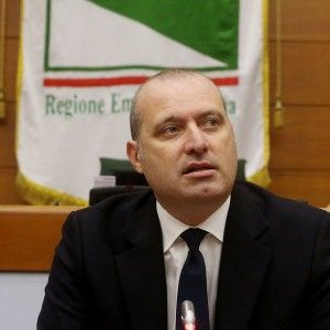 Prime grane per Bonaccini, luned&igrave; giunta sul bilancio: "Ora tagli per 570 milioni"
