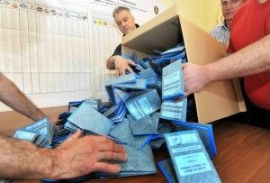 Ballottaggi, Riserbato a Trani<br />a Taranto si conferma Stef&agrave;no