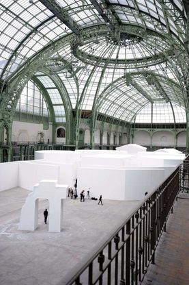 Kabakov &amp; Kabakov. La "Strange city" al Grand Palais<br />&nbsp;