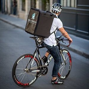 Ristoranti a domicilio, Bridgepoint investe 275 milioni in Deliveroo