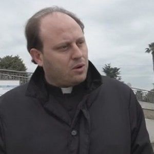 Nuova ordinanza per don Michele Barone: "Riti esorcisti e violenza su numerose donne"