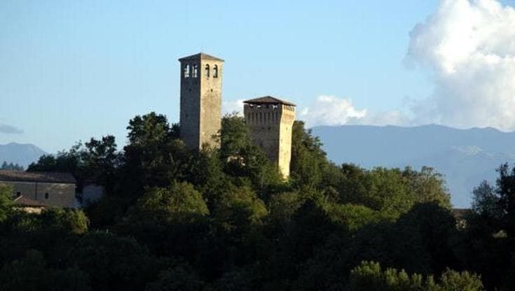 Imprenditore lascia in eredità 2,5 milioni al piccolo Comune di Casina: “Intitolatemi una strada”