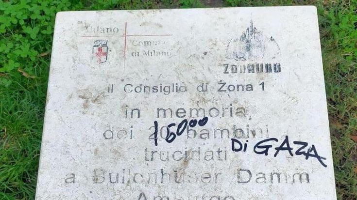 Giardini della Guastalla, sfregiata la targa per i bimbi ebrei uccisi dai nazisti